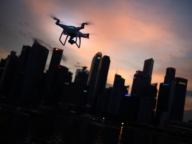 À quelle hauteur un drone peut-il voler ? - Meilleurs Drones À quelle hauteur un drone peut-il voler ?