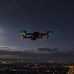 découvrez comment identifier facilement un drone dans le ciel nocturne grâce à nos conseils pratiques et astuces pour repérer ses caractéristiques distinctives.